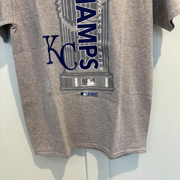 NWT Kansas City Royals Shirt Men Med MLB Baseball 2015 World Series Champs Tee - Picture 7 of 15